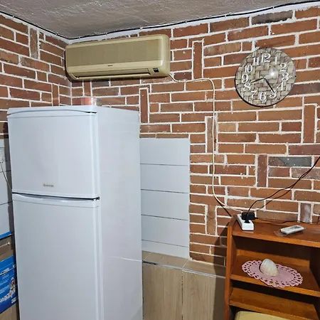 Garden View Apartment *