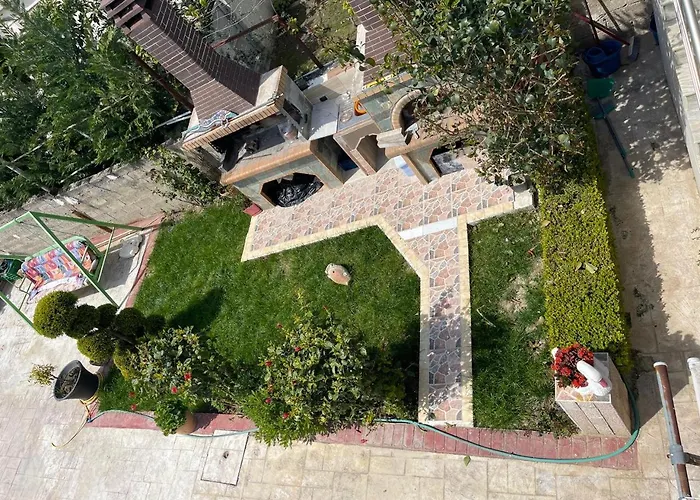 Garden View Apartment